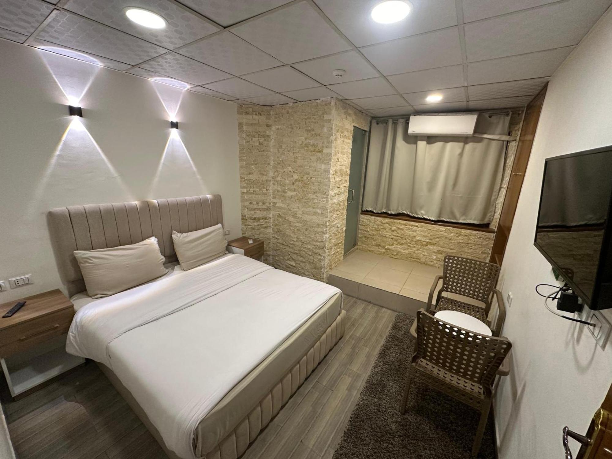 Egy Days Hotel Kairo Exteriör bild
